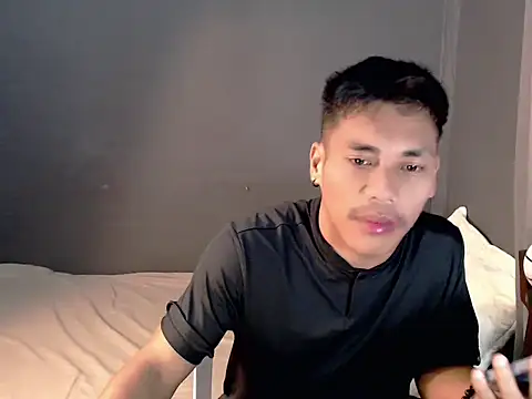 Cute Lucas online show from 10/14/25, 02:56