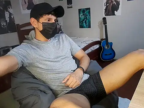 Snapshot of oppaboy chatting on 10/10/25, 06:07 oppaboy online show from 10/10/25, 06:07