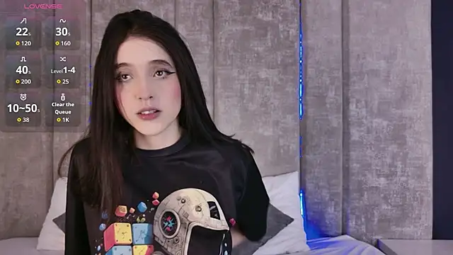 Snapshot of MeganR_ chatting on 11/22/25, 03:27 MeganR online show from 11/22/25, 03:27