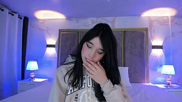 Snapshot of MeganR_ chatting on 03/09/26, 11:14 MeganR online show from 03/09/26, 11:14