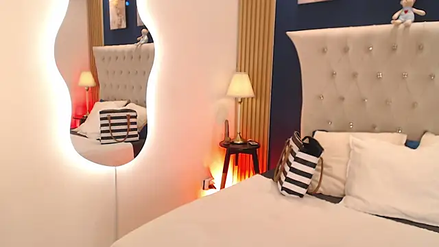 GloryShine online show from 03/04/26, 12:44