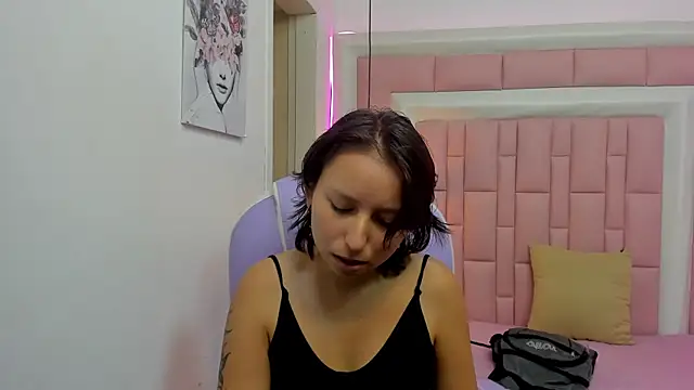 Snapshot of Klaret_Toy chatting on 06/10/26, 07:46 Klaret Toy online show from 06/10/26, 07:46