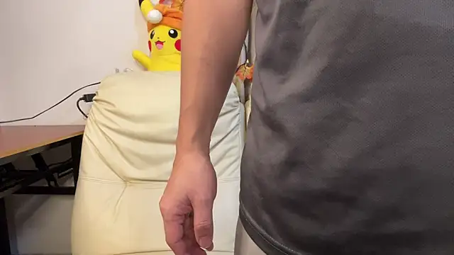 zghn88 online show from 10/26/25, 12:33