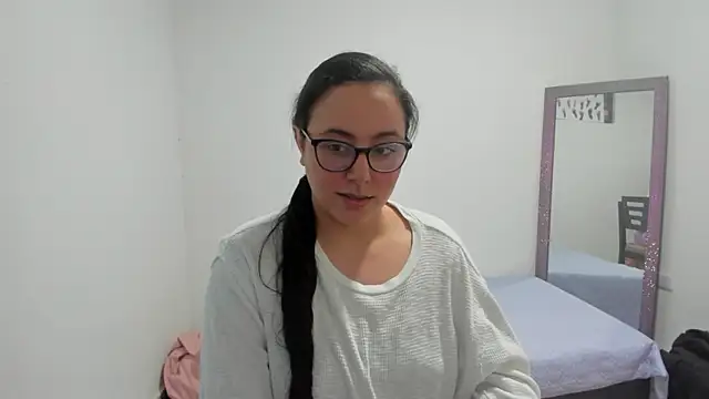 Venus cat  online show from 10/16/25, 09:38