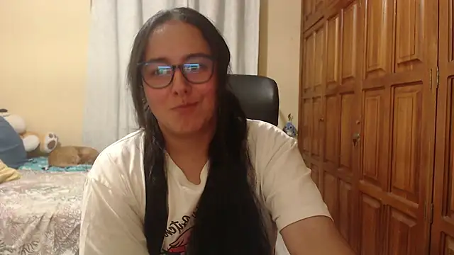 Venus cat  online show from 03/08/26, 03:43