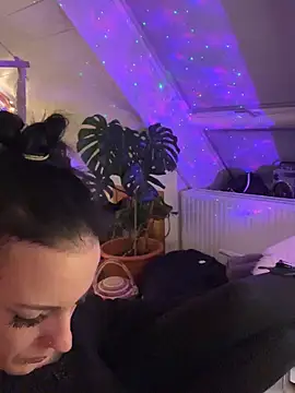 V-WINELOVER online show from 10/16/25, 01:06