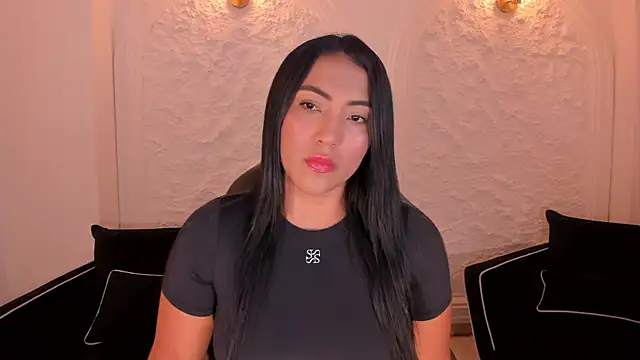 Snapshot of NatalieLewis chatting on 04/27/26, 12:03 NatalieLewis online show from 04/27/26, 12:03