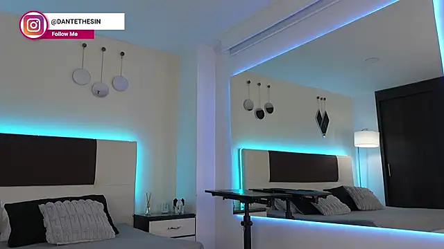 DanteeStone online show from 12/18/25, 08:15