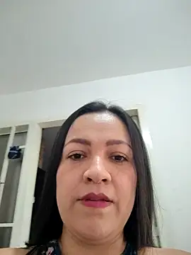 LindaSalo33 online show from 10/03/25, 09:12