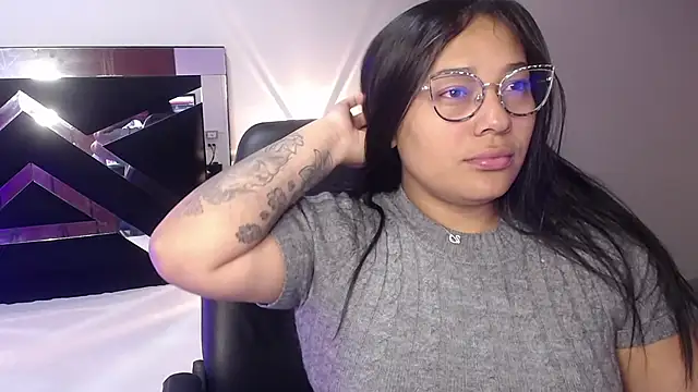 CataleyaMoonroe online show from 10/08/25, 03:20