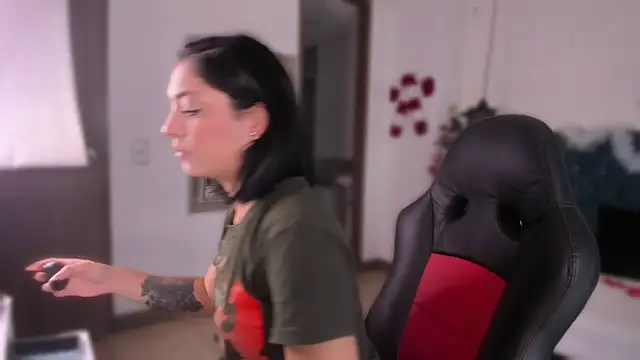 isaa dl online show from 12/17/25, 05:08