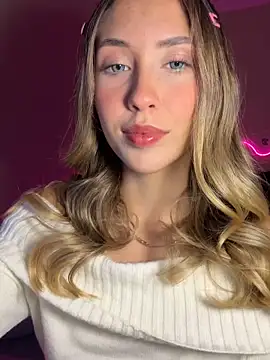 Snapshot of fanyabbey chatting on 07/01/26, 03:41 fanyabbey online show from 07/01/26, 03:41