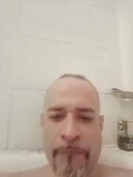 Curious9884 online show from 04/22/26, 05:36