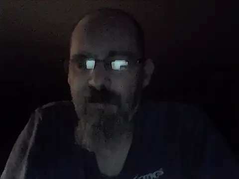 Snapshot of crazyheratic8 chatting on 07/12/26, 02:35 crazyheratic8 online show from 07/12/26, 02:35