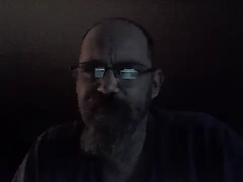 Snapshot of crazyheratic8 chatting on 07/13/26, 02:58 crazyheratic8 online show from 07/13/26, 02:58