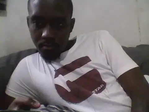 Snapshot of Thabisomgaga1 chatting on 01/16/26, 03:27 Thabisomgaga1 online show from 01/16/26, 03:27