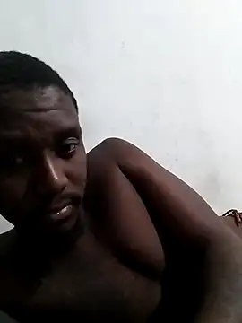 Snapshot of Thabisomgaga1 chatting on 02/11/26, 09:31 Thabisomgaga1 online show from 02/11/26, 09:31