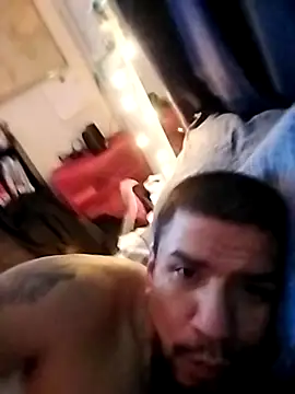 Snapshot of JNTre chatting on 01/15/26, 06:18 JNTre online show from 01/15/26, 06:18