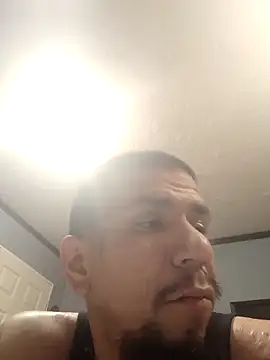 Snapshot of JNTre chatting on 02/11/26, 05:23 JNTre online show from 02/11/26, 05:23