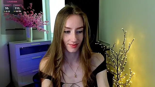 GoldenRose  online show from 04/15/26, 12:45