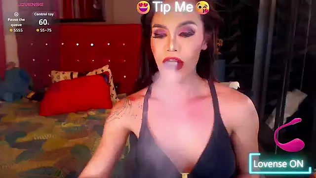 Snapshot of BombshellMARIA chatting on 03/25/26, 07:14 BombshellMARIA online show from 03/25/26, 07:14