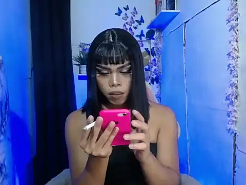 Snapshot of ella_foxtrot chatting on 07/30/26, 07:07 ella foxtrot online show from 07/30/26, 07:07