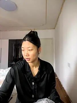 chibaoao66 online show from 11/11/25, 05:29