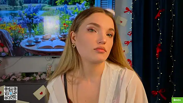 JulieLupo online show from 03/04/26, 06:08