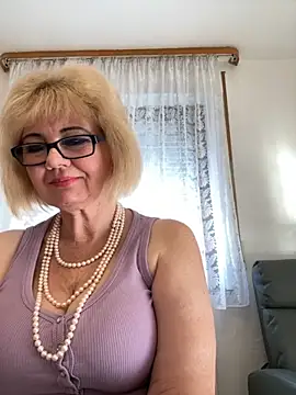 BoloshkaBlonda online show from 11/27/25, 01:35