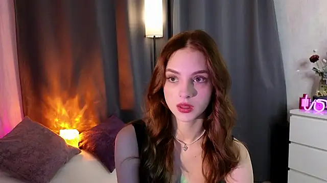 midnightMaya online show from 11/04/25, 07:13