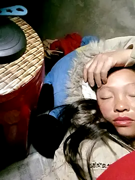 Minkine022 online show from 12/01/25, 09:09