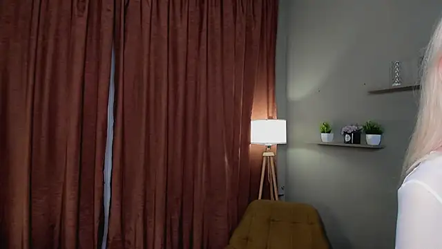 PocketDollX online show from 07/25/26, 02:58