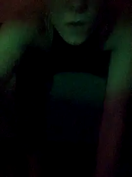 pleasedontpressaredburton online show from 10/03/25, 07:22