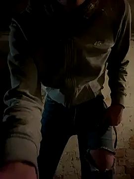 pleasedontpressaredburton online show from 10/29/25, 10:55