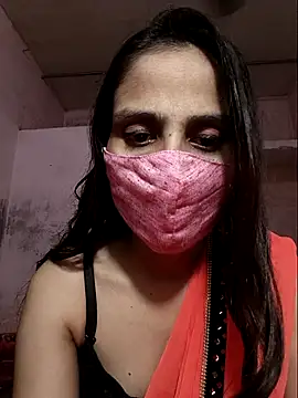 DIVINEDIVAA online show from 10/14/25, 04:52