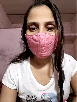 DIVINEDIVAA online show from 10/15/25, 08:25