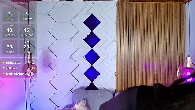 Matti sofia  online show from 10/10/25, 07:02