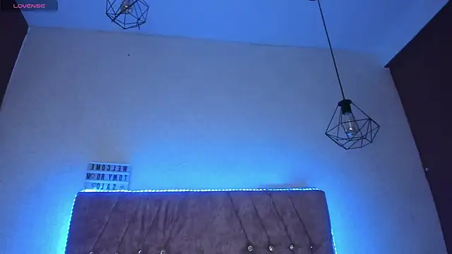 Mia lopez 1 online show from 04/20/26, 10:07