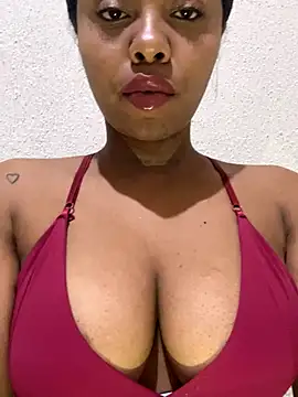 Snapshot of Itanydiorr chatting on 10/07/25, 12:19 Itanydiorr online show from 10/07/25, 12:19