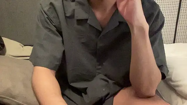 16hornydog online show from 10/23/25, 02:27