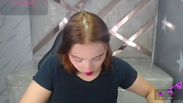 mia foster t online show from 04/08/26, 01:11