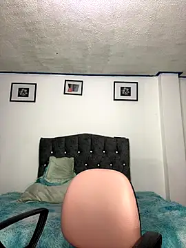 mitschellfox21 online show from 10/11/25, 08:46