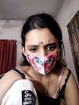 Snapshot of night_queeen7 chatting on 10/07/25, 02:09 night queeen7 online show from 10/07/25, 02:09