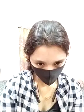 Snapshot of night_queeen7 chatting on 10/14/25, 07:14 night queeen7 online show from 10/14/25, 07:14