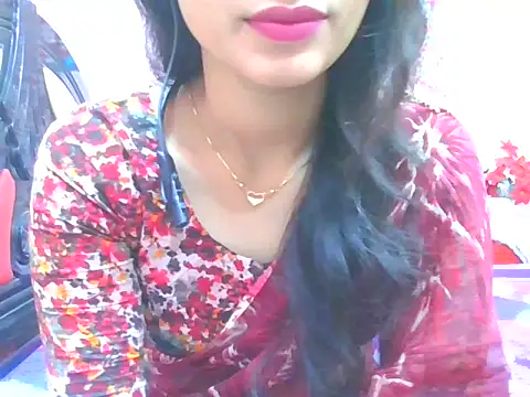 Snapshot of night_queeen7 chatting on 11/27/25, 08:44 night queeen7 online show from 11/27/25, 08:44