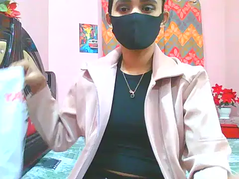 Snapshot of night_queeen7 chatting on 12/20/25, 09:49 night queeen7 online show from 12/20/25, 09:49