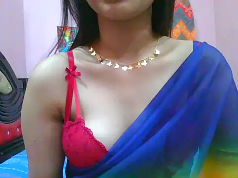 Snapshot of night_queeen7 chatting on 02/11/26, 07:08 night queeen7 online show from 02/11/26, 07:08