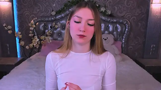 AngelAnabelle online show from 02/12/26, 08:59