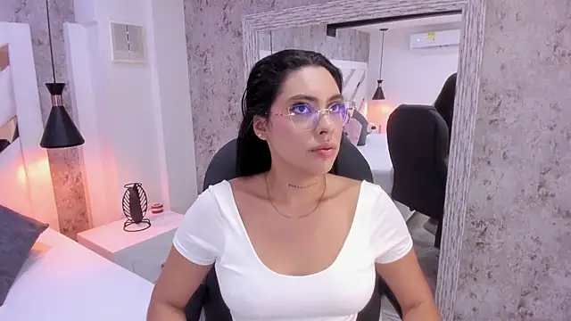 Vanessa Rain  online show from 03/09/26, 07:18