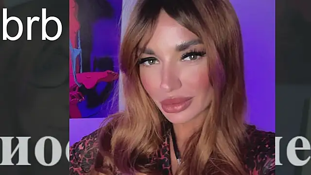 Queen Violetta  online show from 10/09/25, 11:41